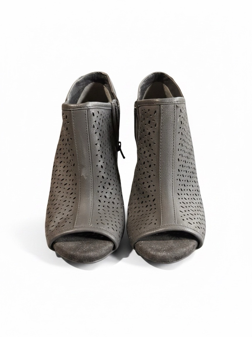 Gently Used Womens Black Perforated Peep Toe Ankle Booties